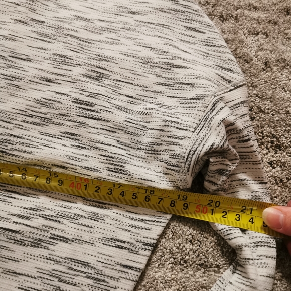 Lululemon get set long sleeve - Picture 8 of 9